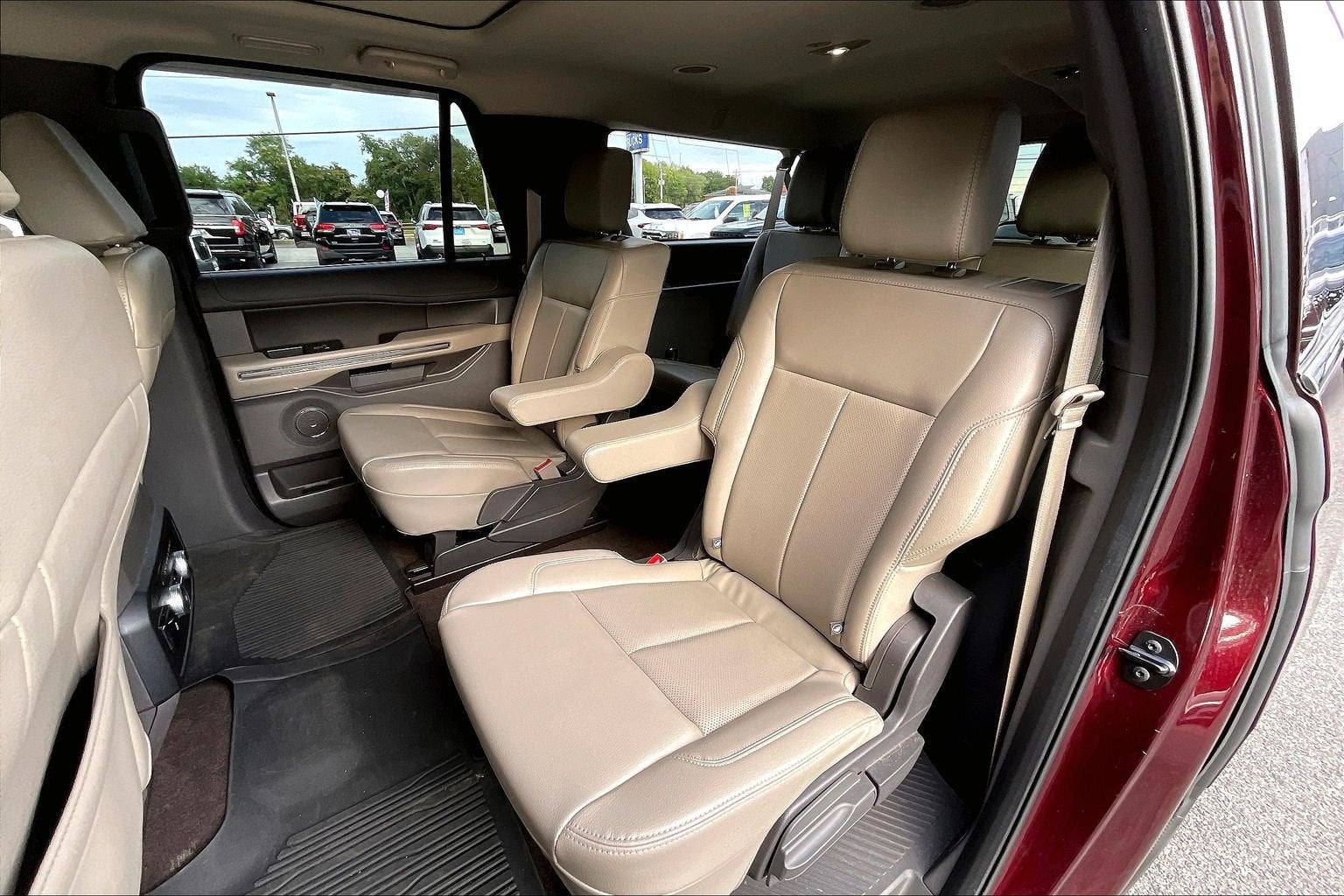 2021 Ford Expedition Max XLT