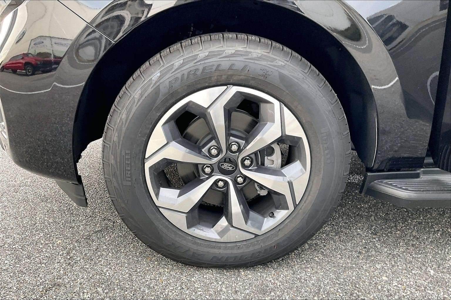 2027 Ford Expedition Active