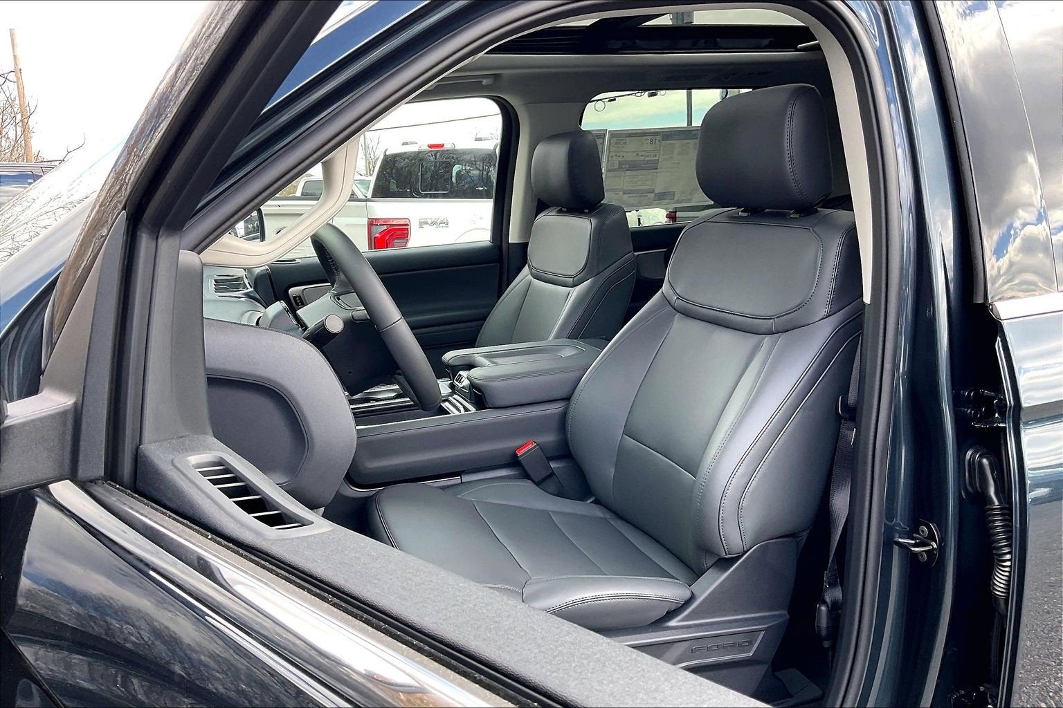 2026 Ford Expedition Active