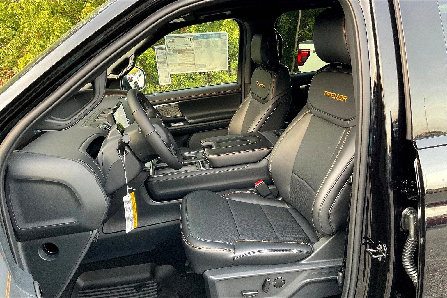 2025 Ford Expedition Tremor