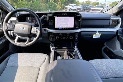 2026 Ford Super Duty F-350 SRW XLT