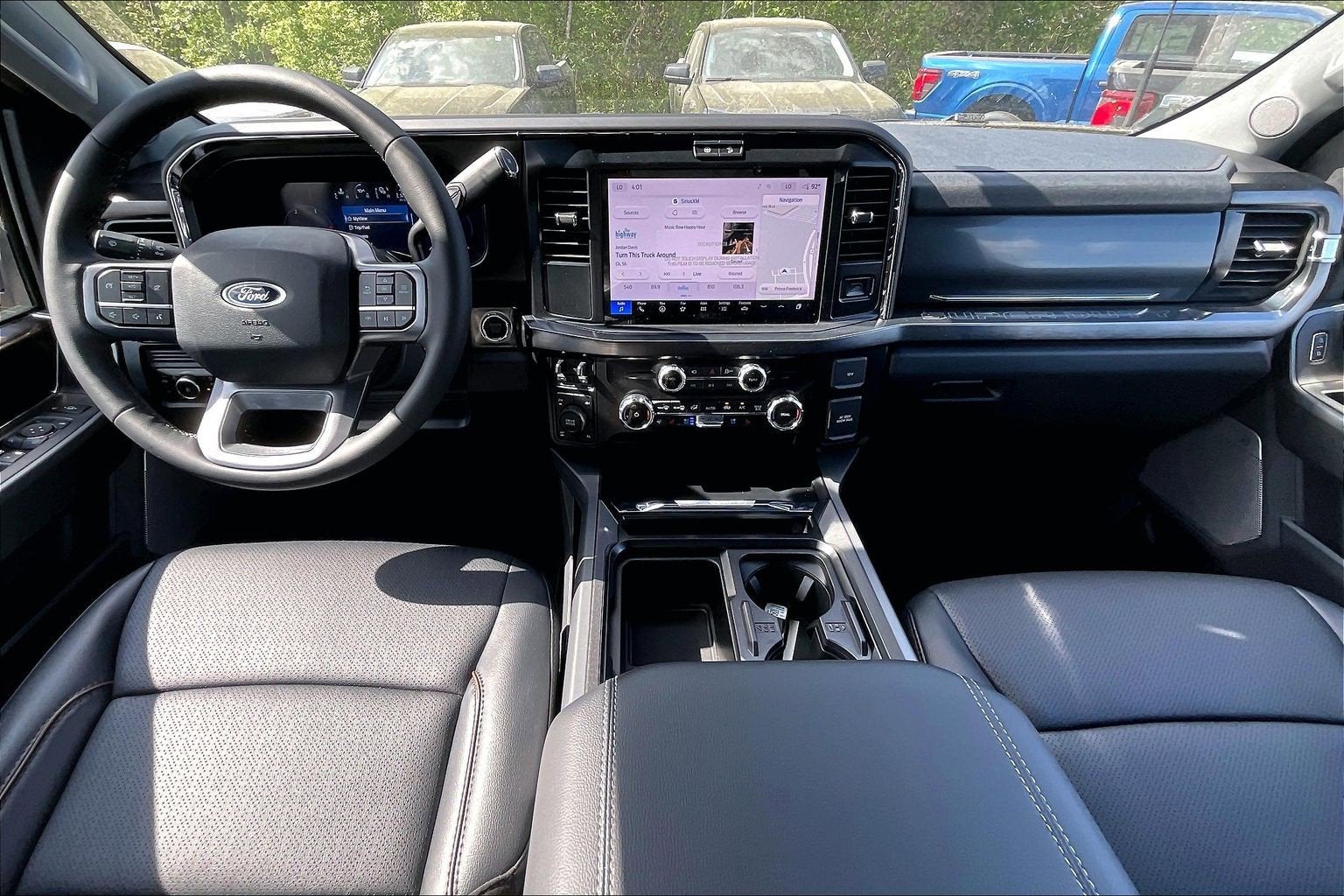 2026 Ford Super Duty F-350 SRW LARIAT