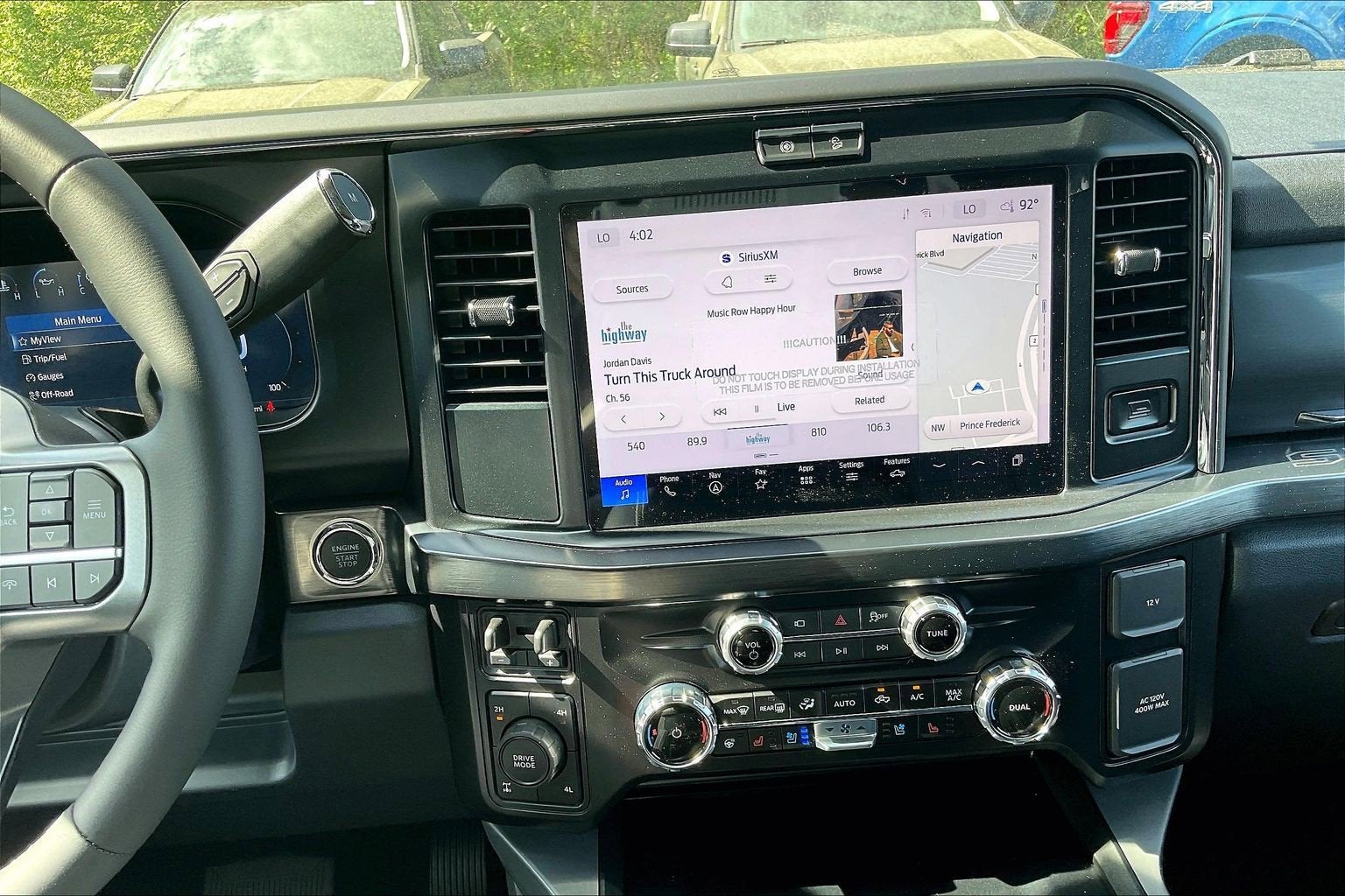 2026 Ford Super Duty F-350 SRW LARIAT