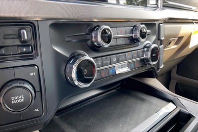 2026 Ford Super Duty F-350 DRW Platinum