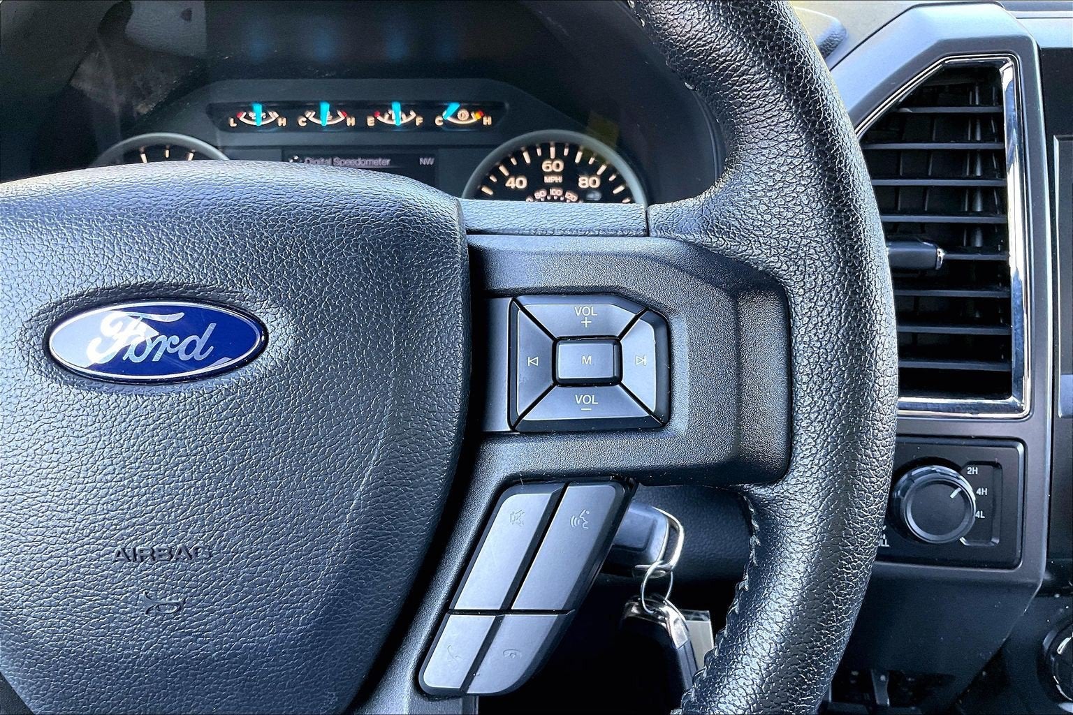 2015 Ford F-150 Base