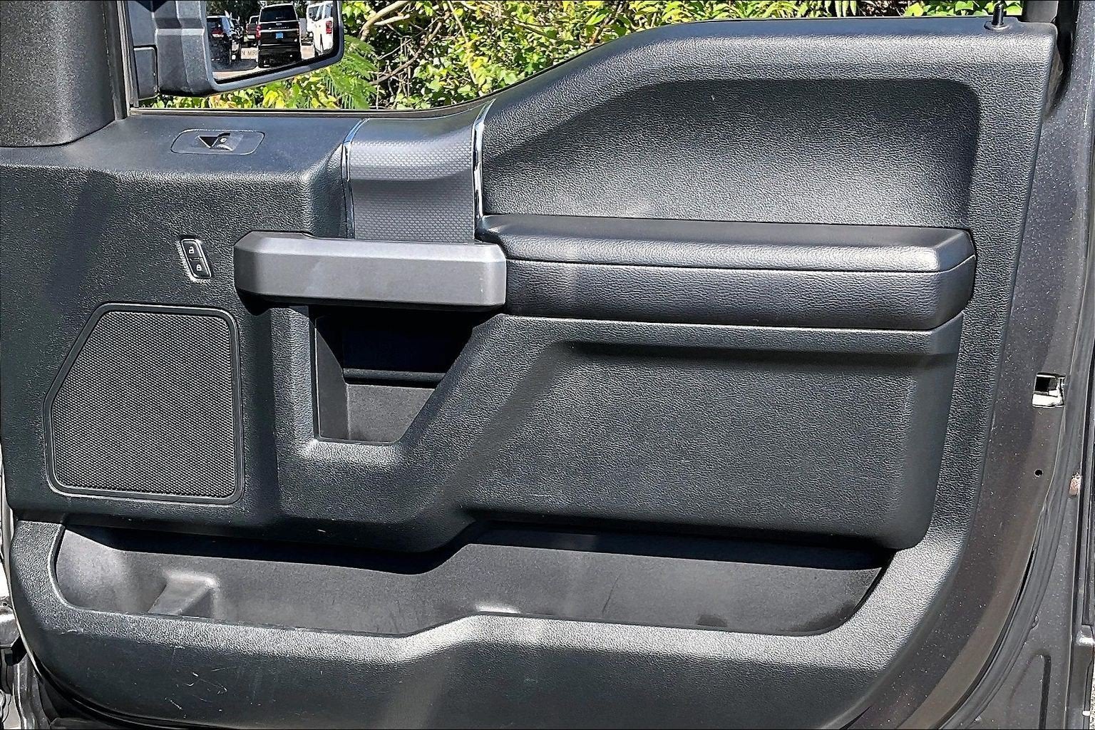 2015 Ford F-150 Base