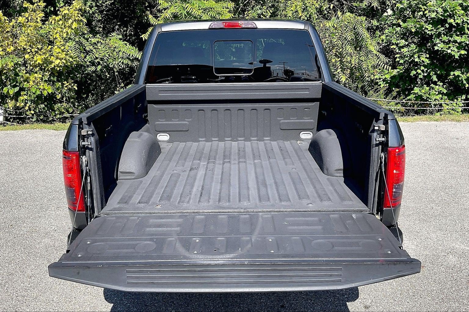 2015 Ford F-150 Base