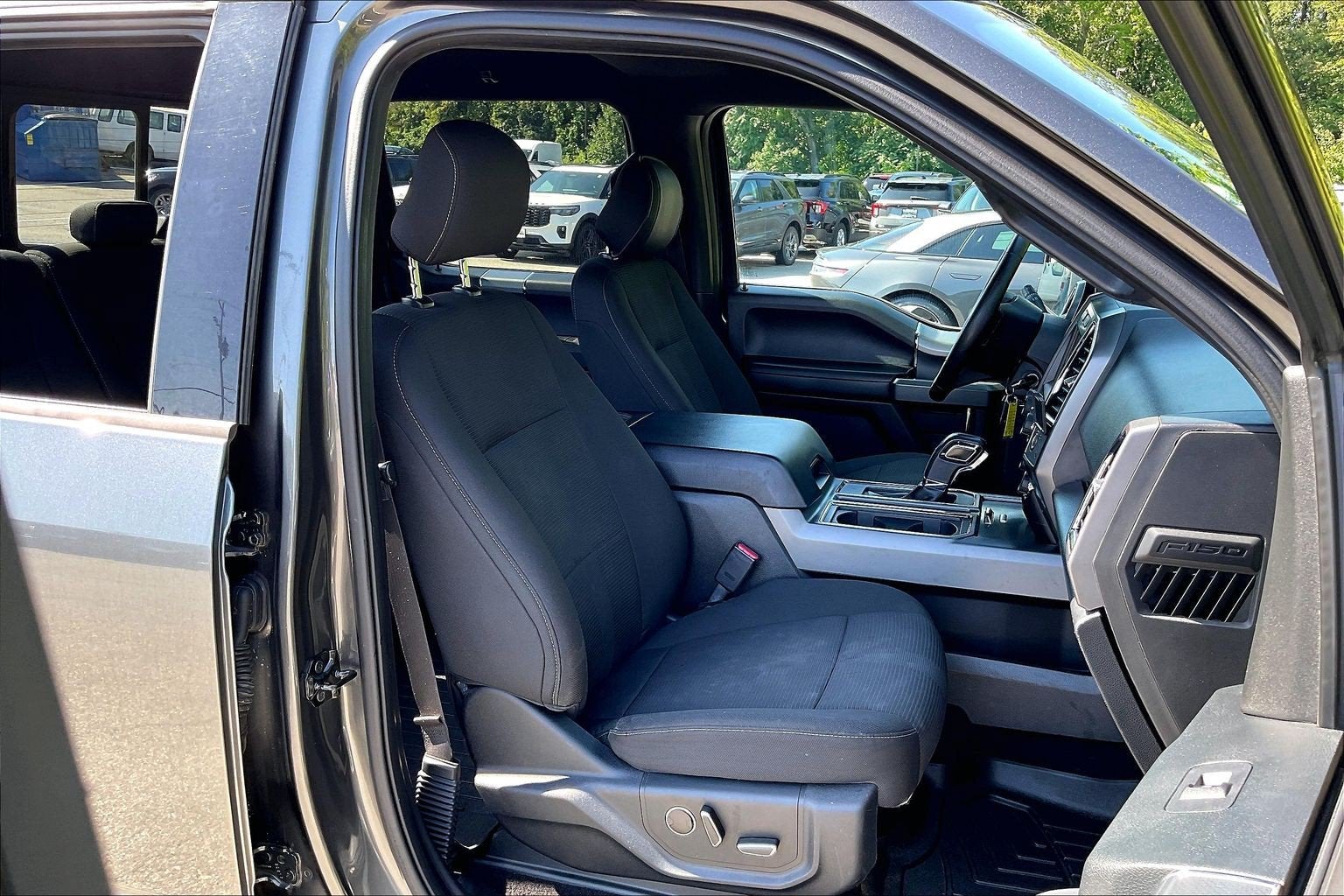 2015 Ford F-150 Base
