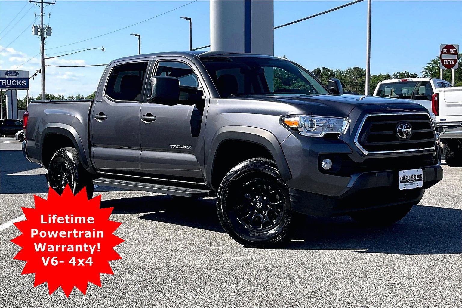 2022 Toyota Tacoma 4WD SR5