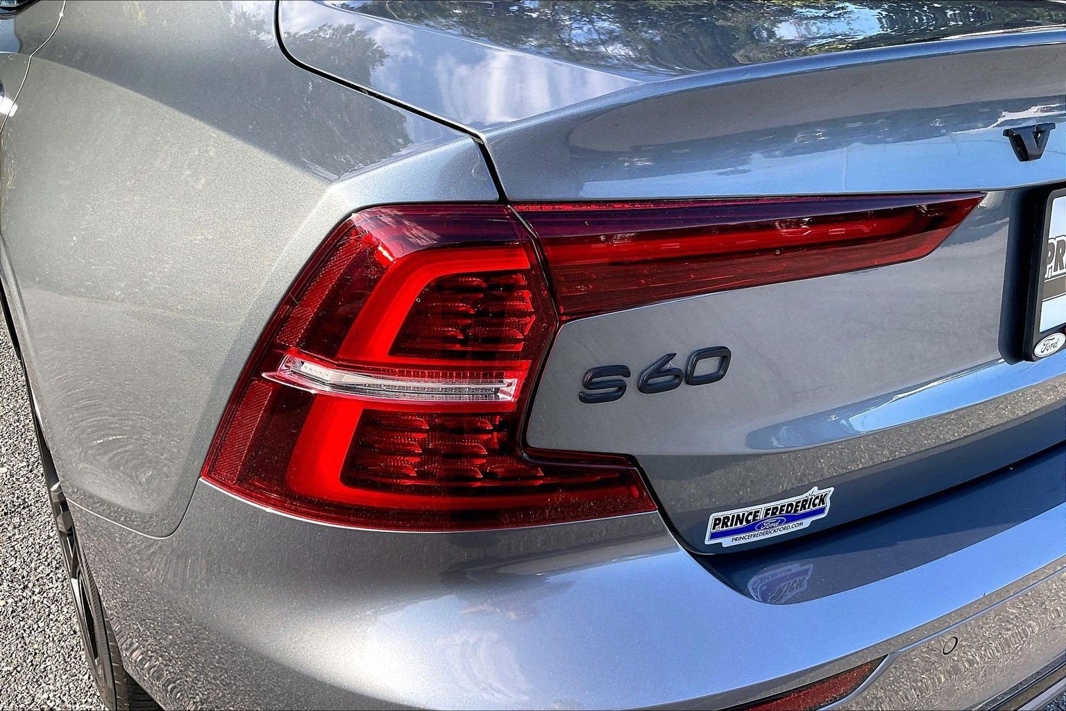2019 Volvo S60 R-Design