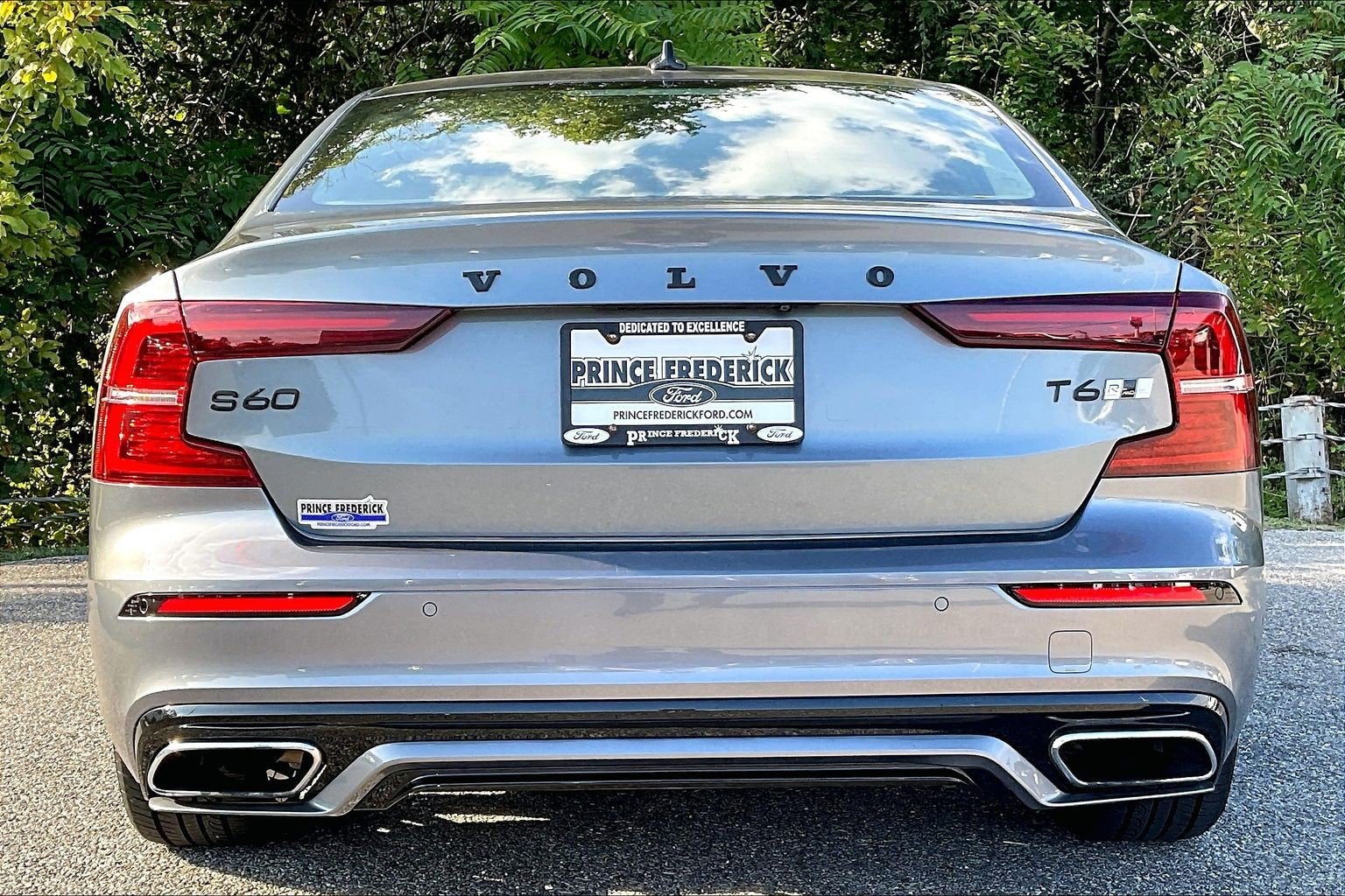 2019 Volvo S60 R-Design