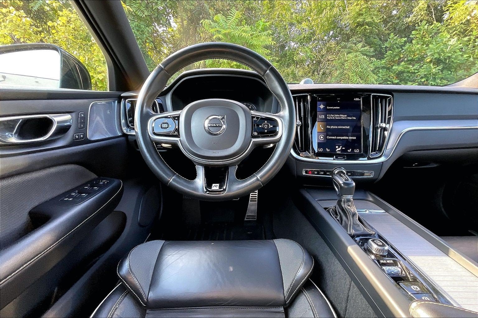 2019 Volvo S60 R-Design