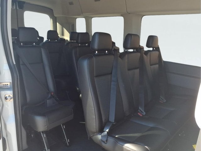 2027 Ford Transit Passenger Wagon XL