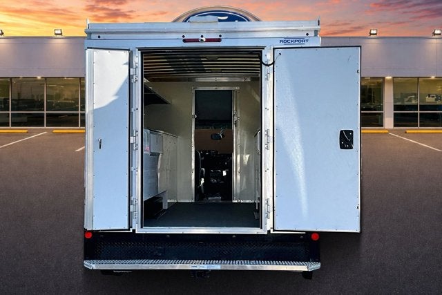 2026 Ford E-Series Cutaway E-350 SRW