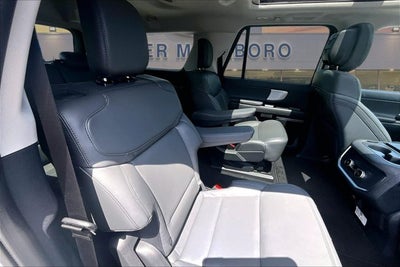 2027 Ford Expedition Max Active