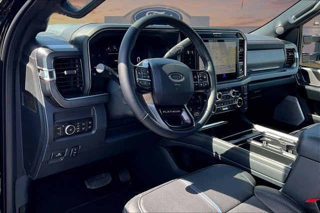 2026 Ford Super Duty F-250 SRW Platinum
