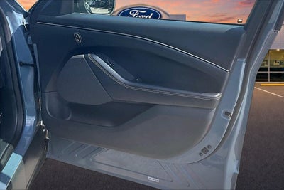 2024 Ford Mustang Mach-E Select