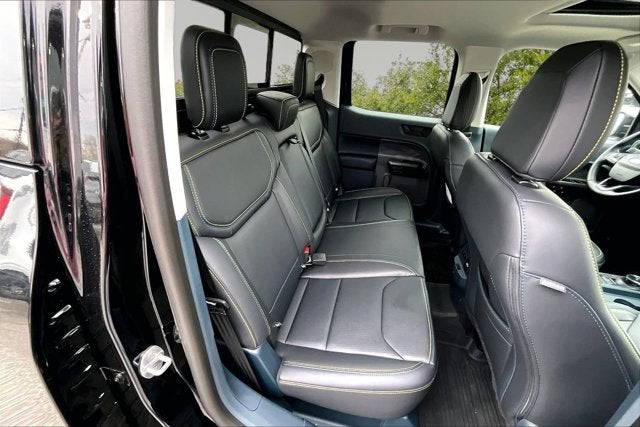 2025 Ford Maverick Lobo High