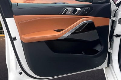 2023 BMW X6 M50i