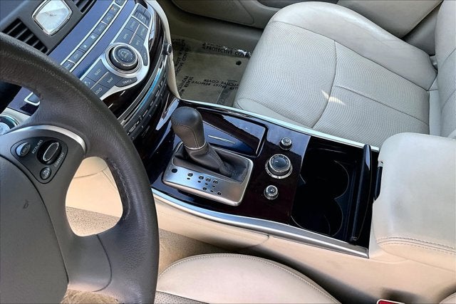 2019 INFINITI Q70 3.7 LUXE