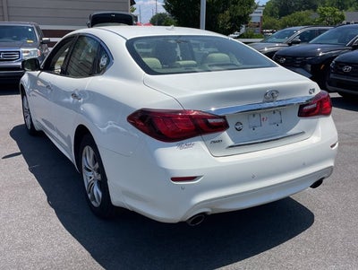 2019 INFINITI Q70 3.7 LUXE