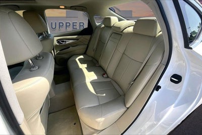 2019 INFINITI Q70 3.7 LUXE