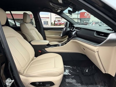 2025 Jeep Grand Cherokee Limited 4x4