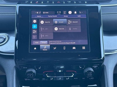2023 Jeep Grand Cherokee L Altitude 4x4