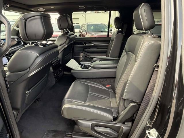 2024 Jeep Grand Wagoneer L Series II 4x4