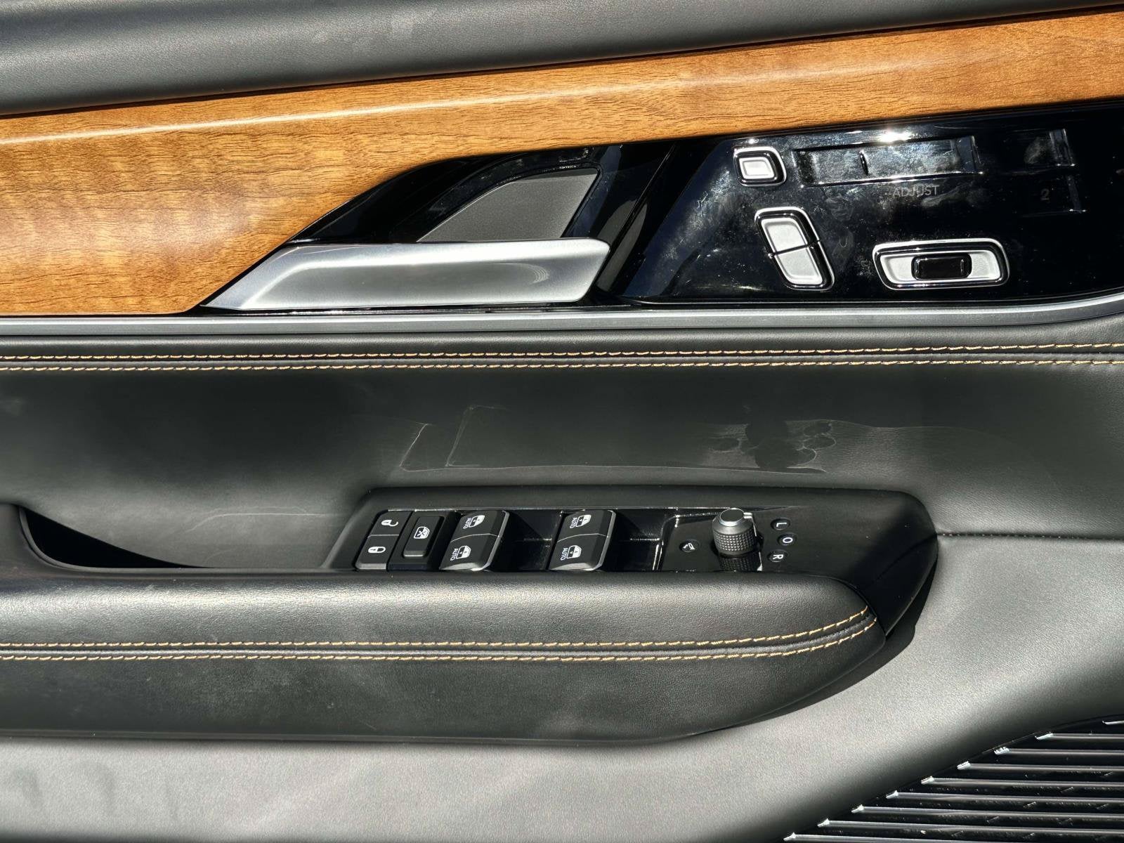 2022 Jeep Grand Wagoneer Series III 4x4