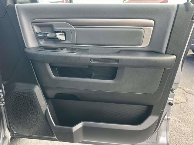 2024 RAM 1500 Classic SLT Quad Cab 4x4 6'4' Box