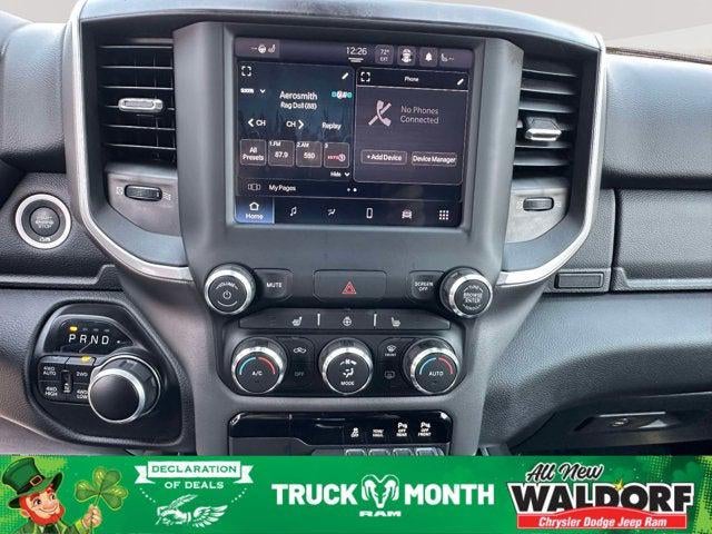 2022 RAM 1500 Big Horn Crew Cab 4x4 5'7' Box