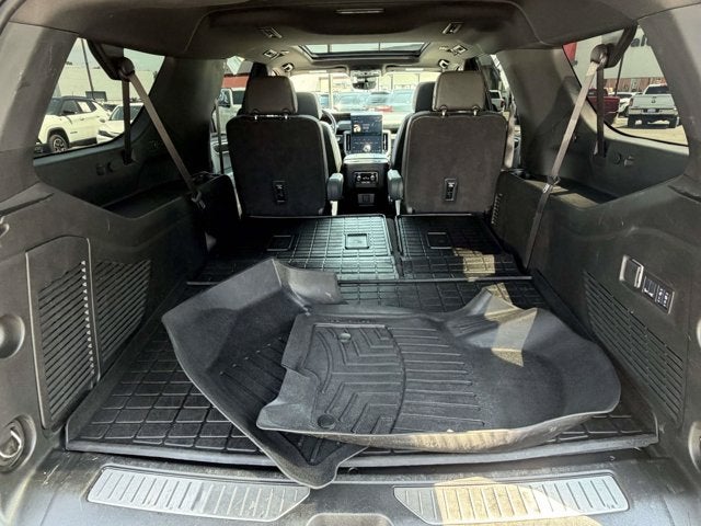 2025 GMC Yukon XL 4WD AT4