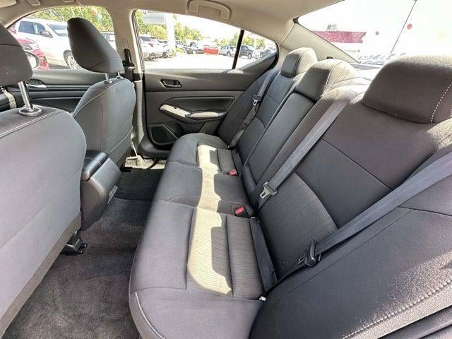 2024 Nissan Altima SV FWD