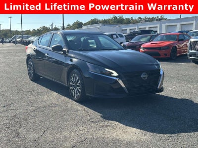 2024 Nissan Altima SV FWD