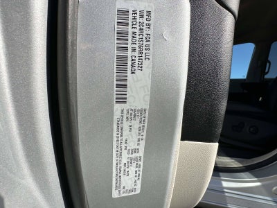 2024 Chrysler Pacifica Hybrid Select