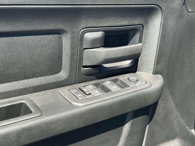 2025 RAM 2500 Tradesman Crew Cab 4x4 6'4' Box