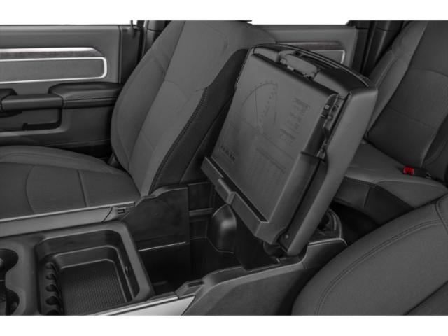 2024 RAM 2500 Big Horn Crew Cab 4x4 8' Box