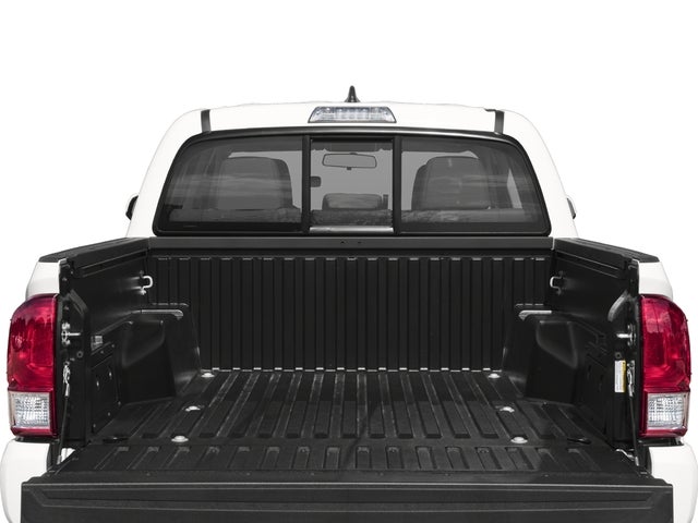 2017 Toyota Tacoma SR V6