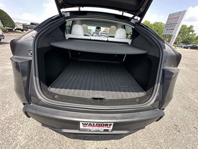 2026 Tesla Model Y AWD