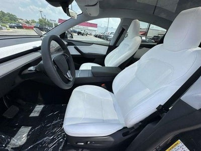 2026 Tesla Model Y AWD