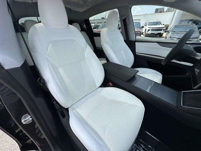 2026 Tesla Model Y AWD