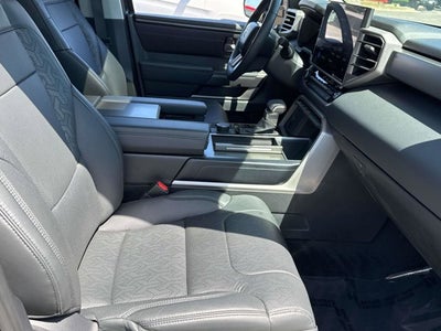 2024 Toyota Sequoia SR5