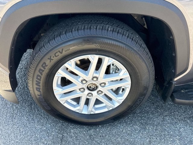 2024 Toyota Sequoia SR5