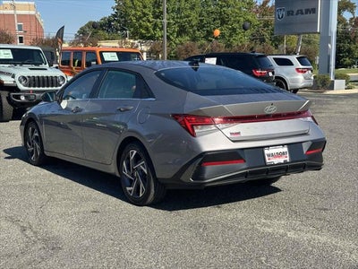 2025 Hyundai Elantra SEL Convenience