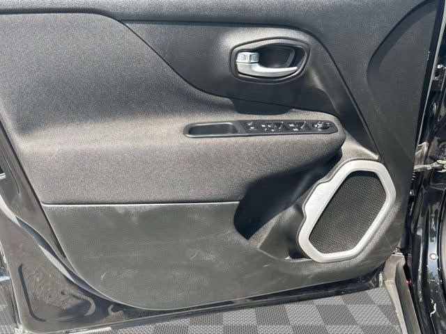 2019 Jeep Renegade Latitude FWD