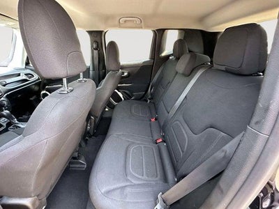 2019 Jeep Renegade Latitude FWD