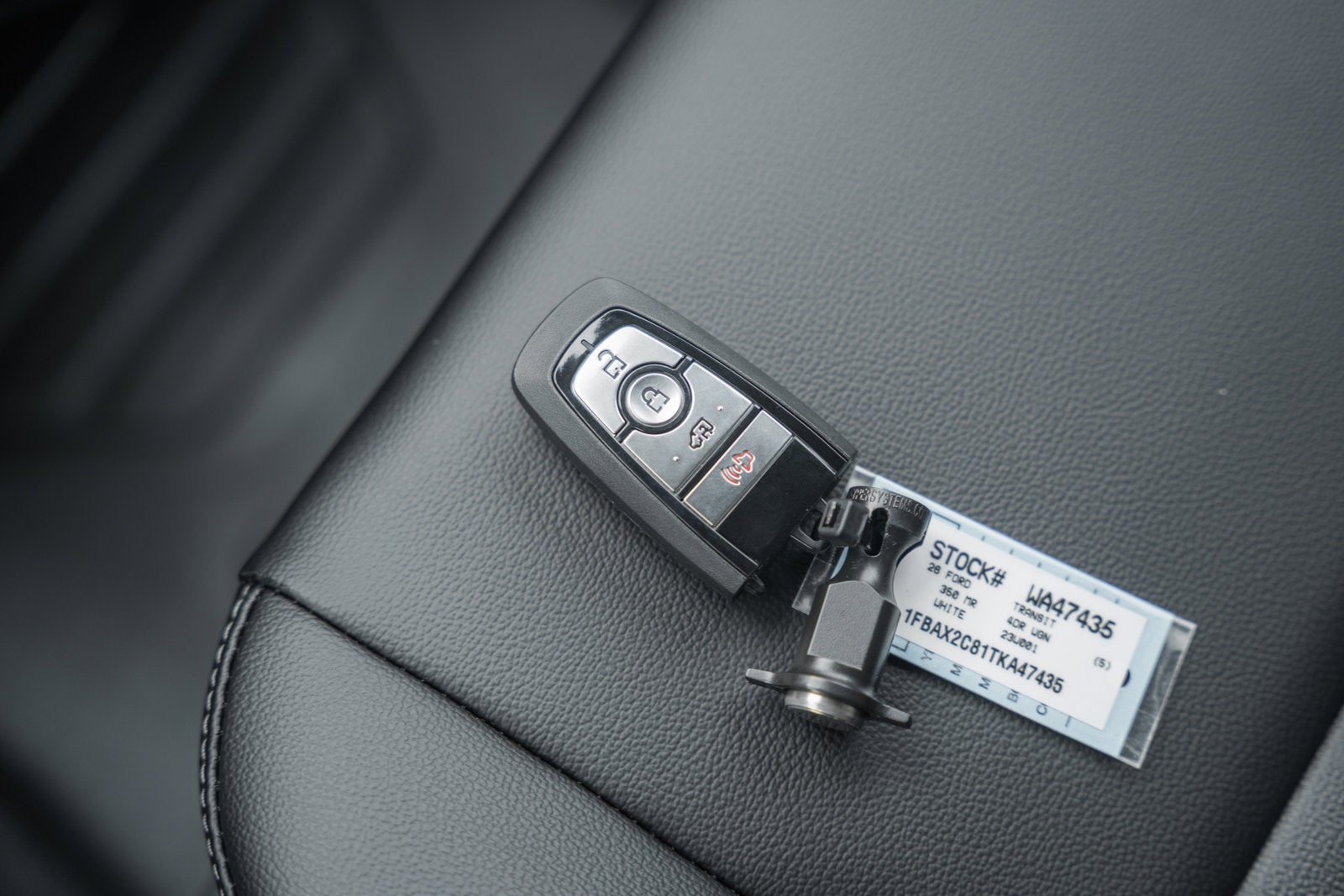 2026 Ford Transit Passenger Wagon XL