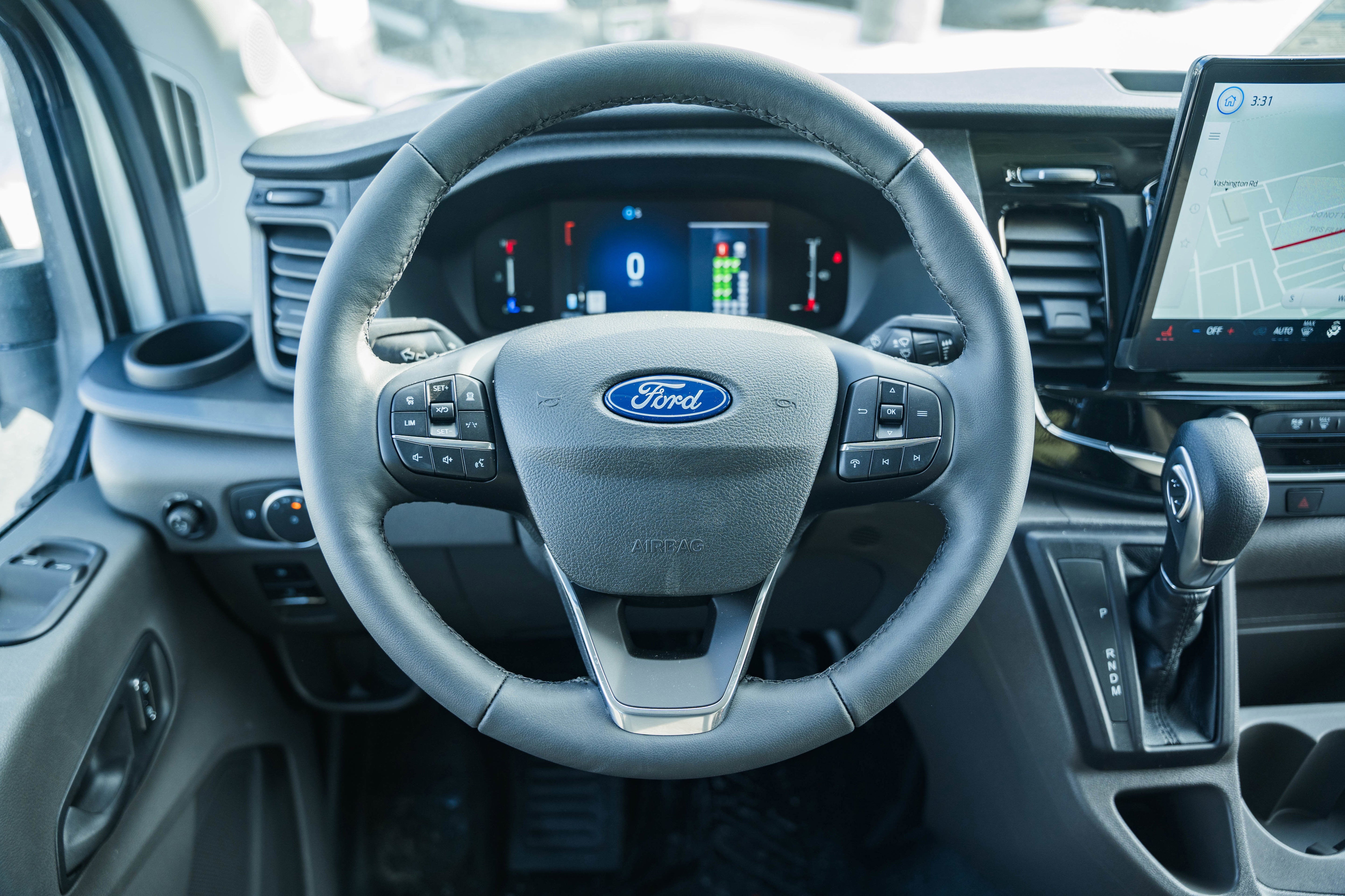 2026 Ford Transit Passenger Wagon XLT