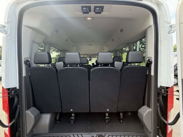 2026 Ford Transit Passenger Wagon XL